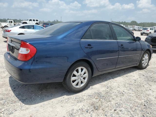 2004 Toyota Camry Le VIN: JTDBF32KX40153045 Lot: 55815314