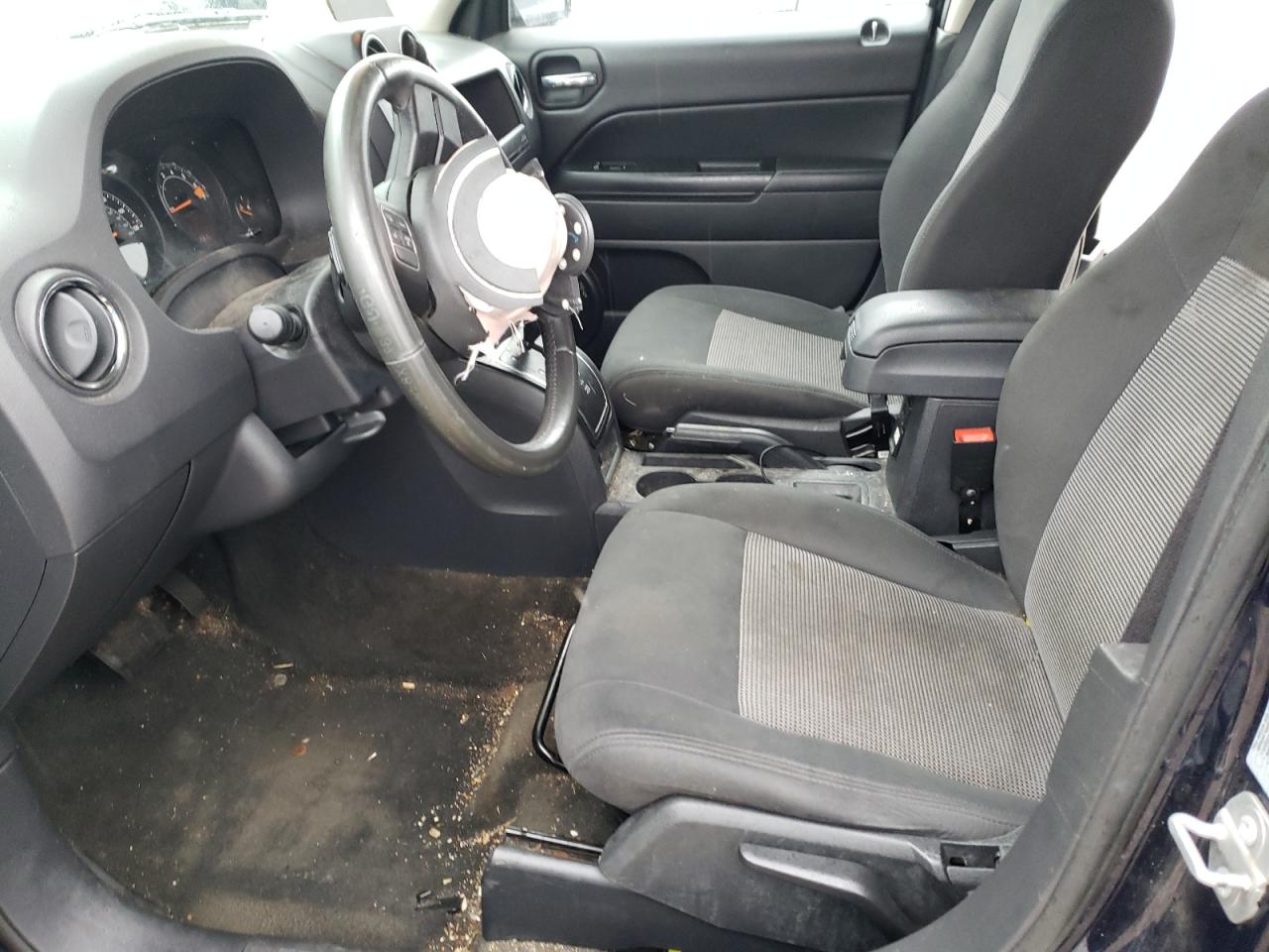 1C4NJPFA3HD209409 2017 Jeep Patriot Latitude 1C4NJPFA3HD209409 2017 Jeep Patriot Latitude