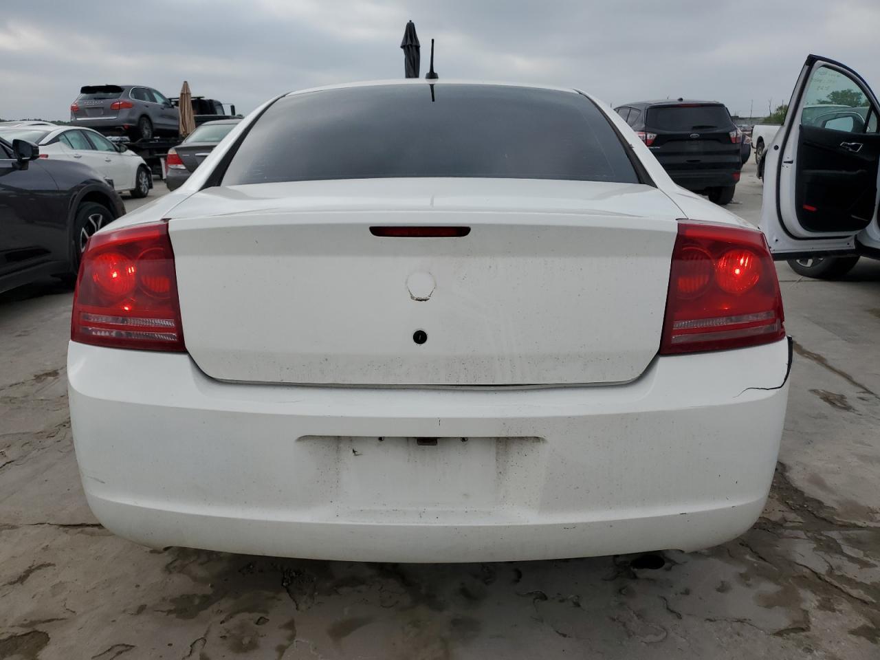 2B3KA33G38H130265 2008 Dodge Charger Sxt