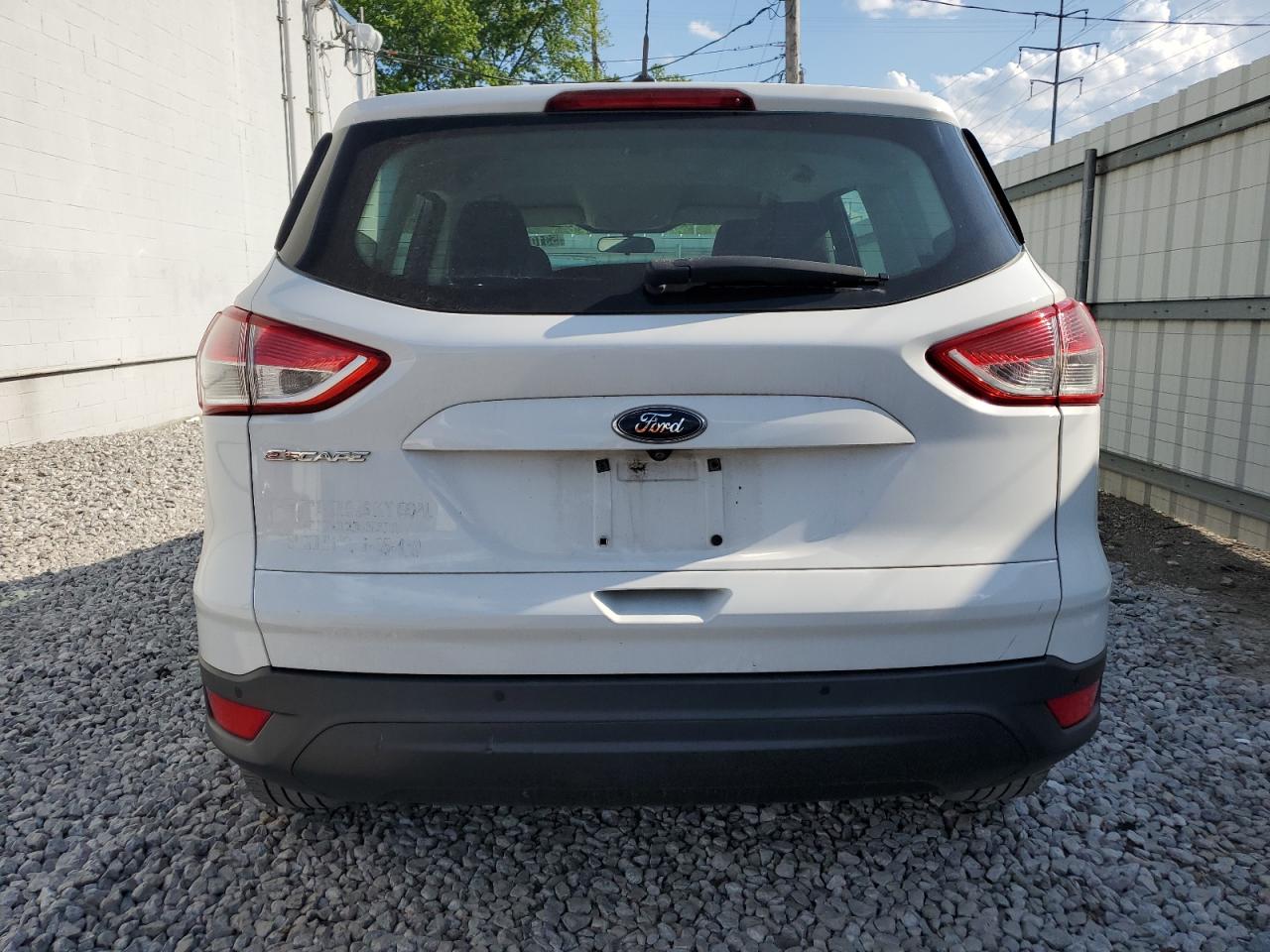 2016 Ford Escape S vin: 1FMCU0F74GUA12821