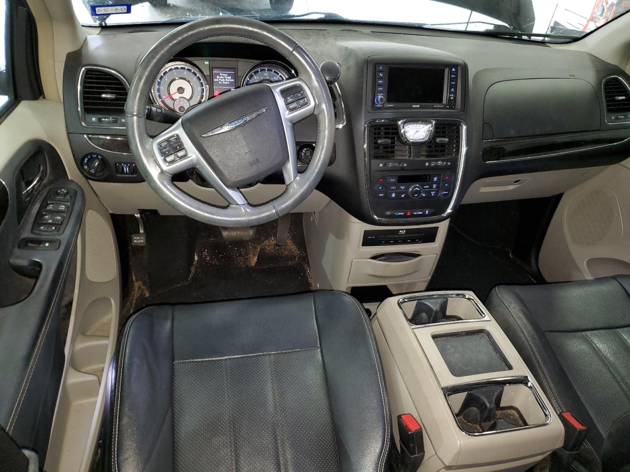 2C4RC1CG8DR748083 2013 Chrysler Town & Country Touring L