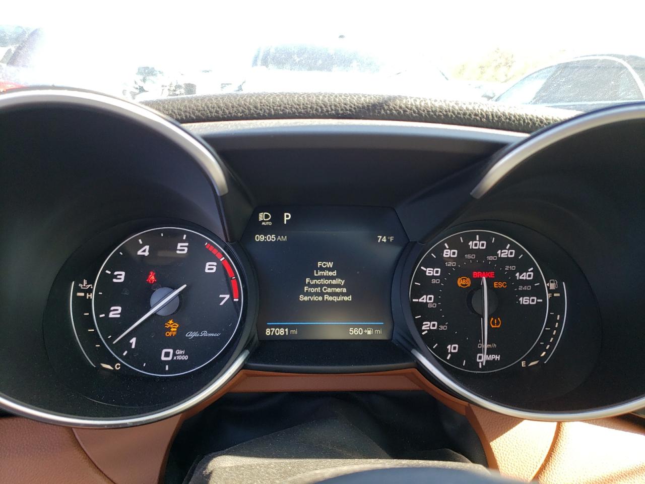 ZARFAEEN2J7577166 2018 Alfa Romeo Giulia Ti Q4