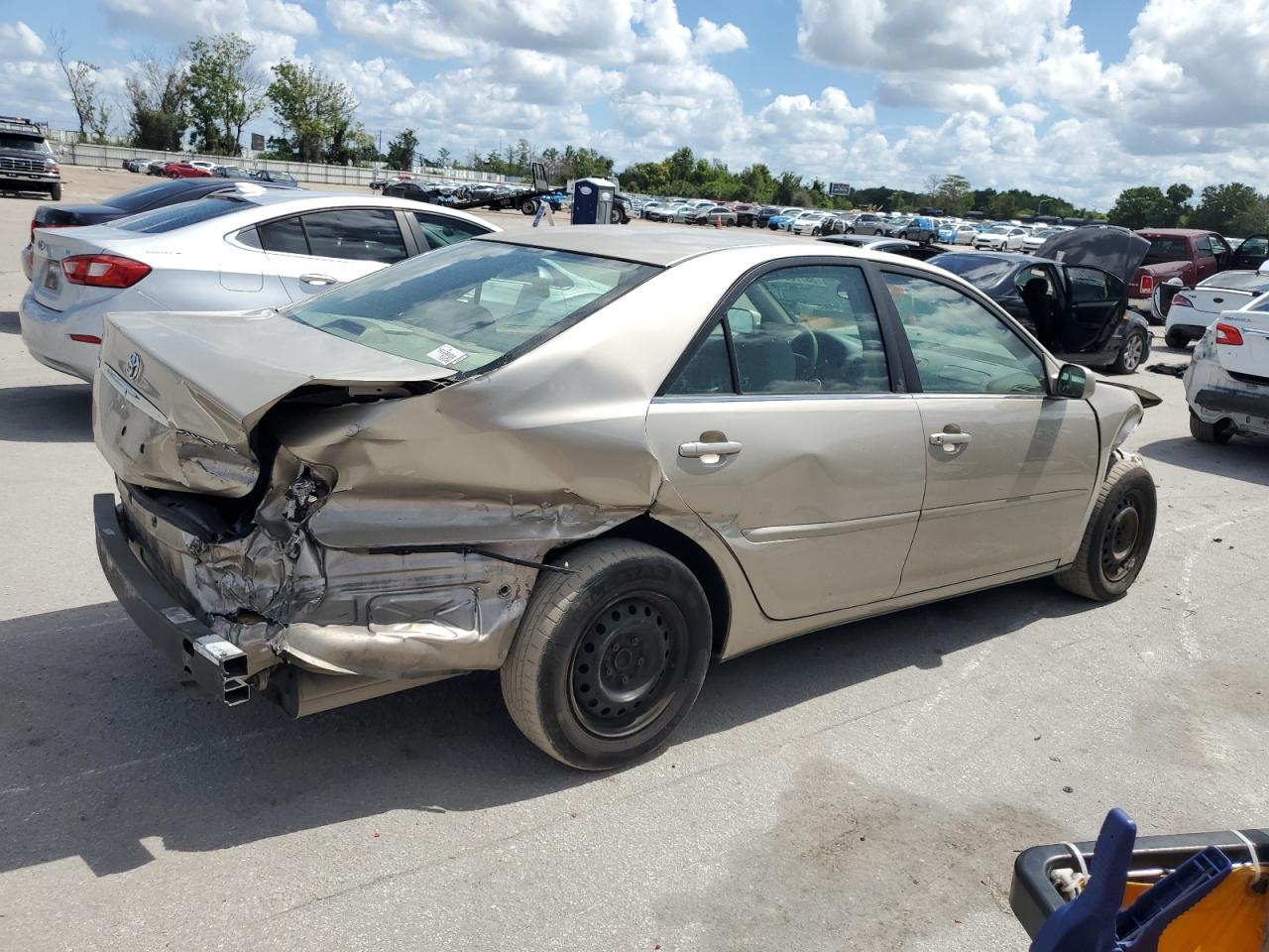 4T1BE32K33U188032 2003 Toyota Camry Le