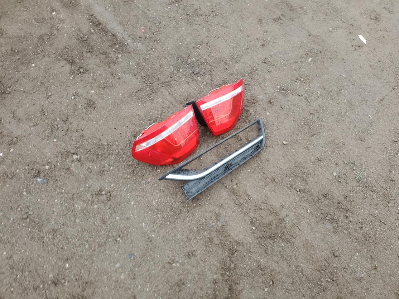 1VWBH7A39CC055694 2012 Volkswagen Passat Se