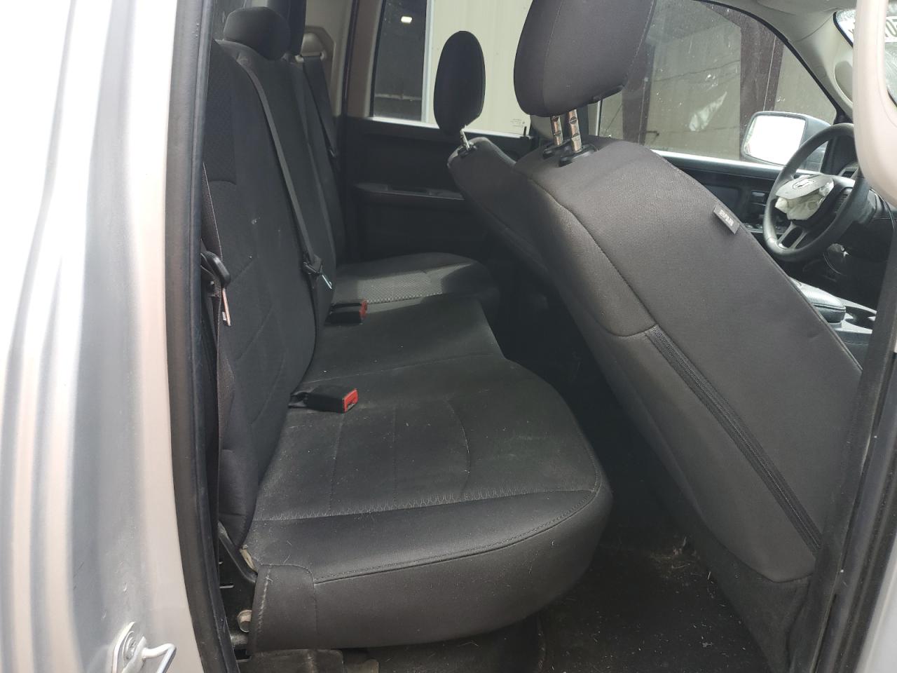 1C6RR7FG4KS589708 2019 Ram 1500 Classic Tradesman