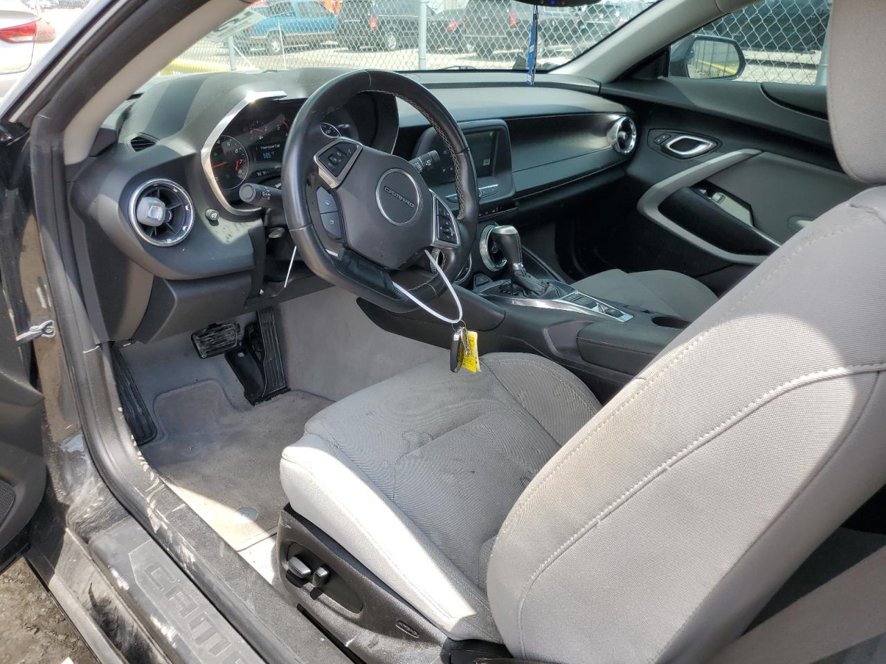 1G1FB1RS5J0170010 2018 Chevrolet Camaro Lt