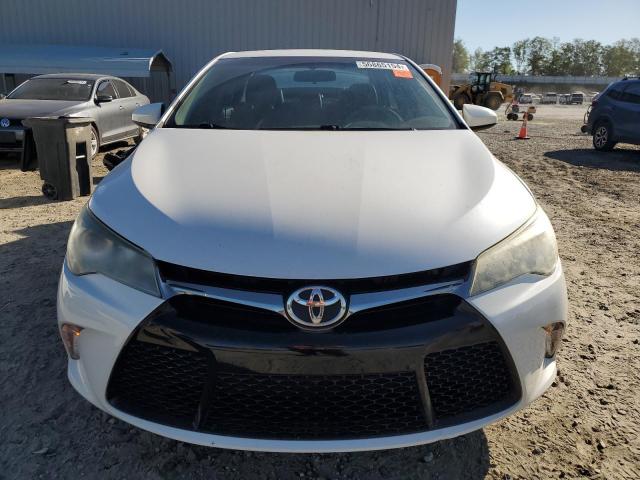 VIN 4T1BF1FK2GU137705 2016 Toyota Camry, LE no.5