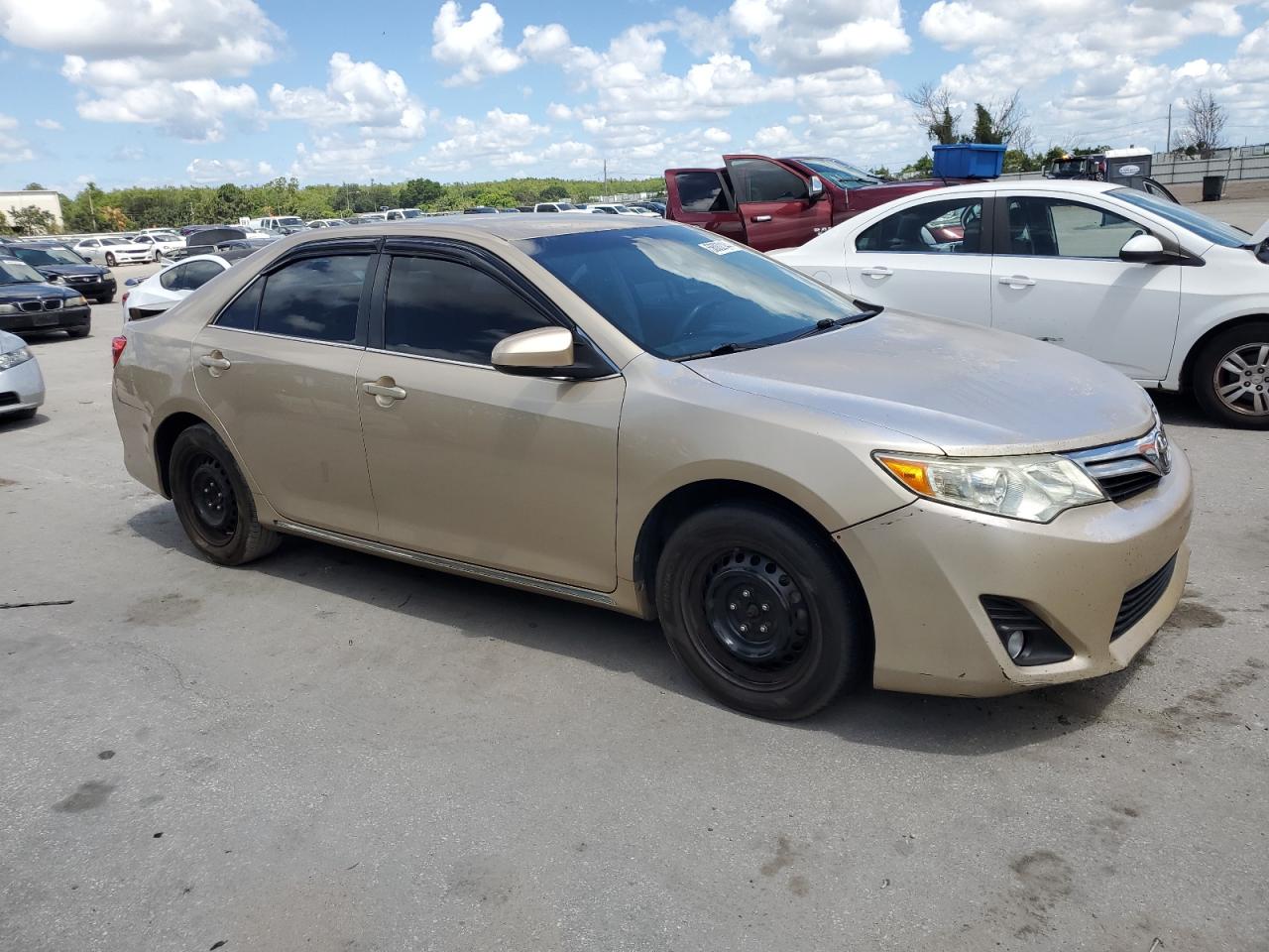 4T1BF1FK3CU586174 2012 Toyota Camry Base