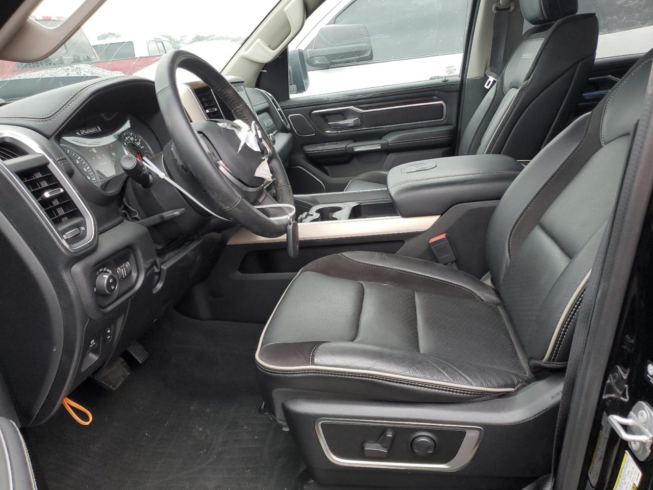 1C6SRFJT0NN470363 2022 Ram 1500 Laramie