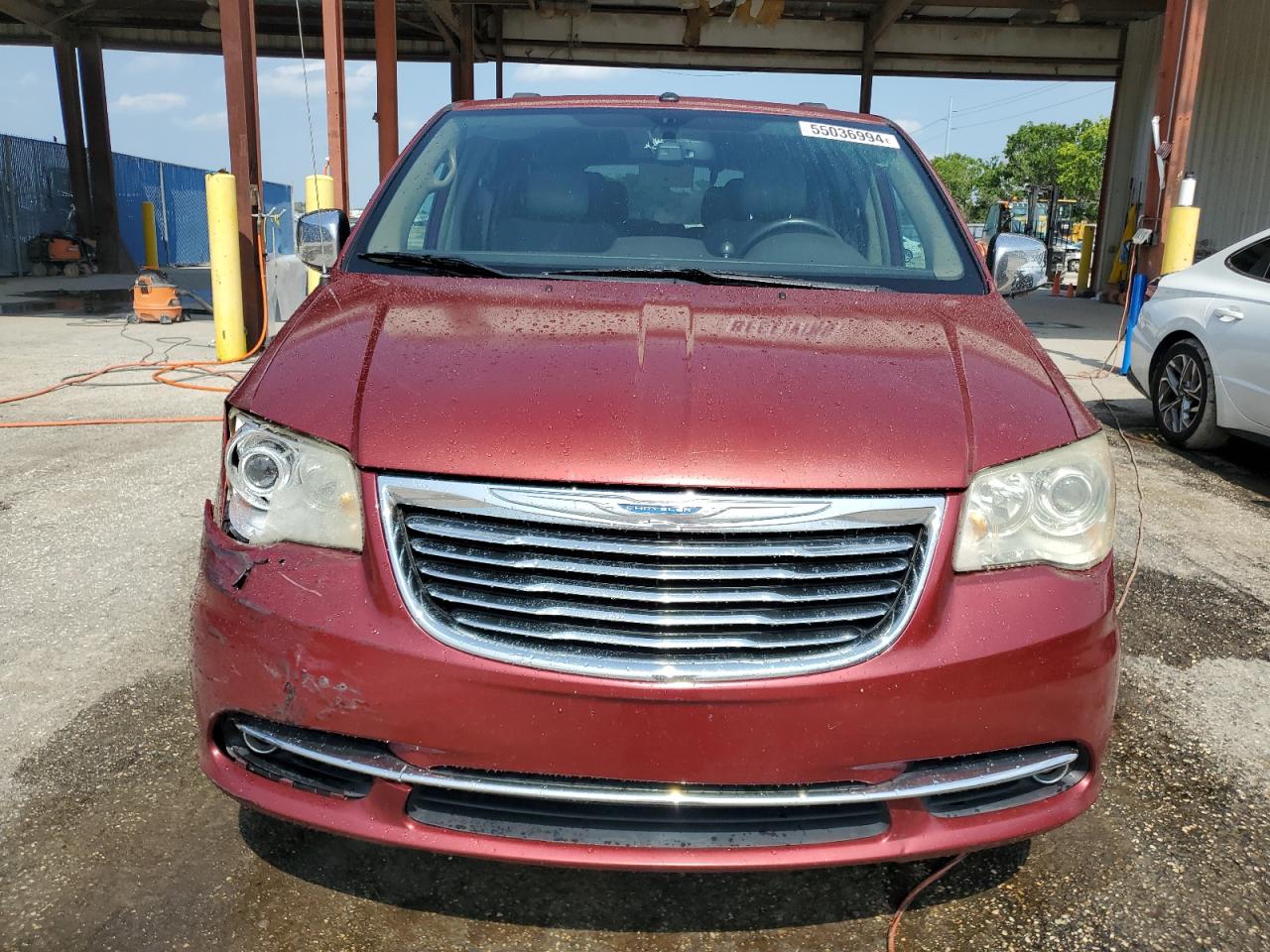 2A4RR6DGXBR621403 2011 Chrysler Town & Country Limited