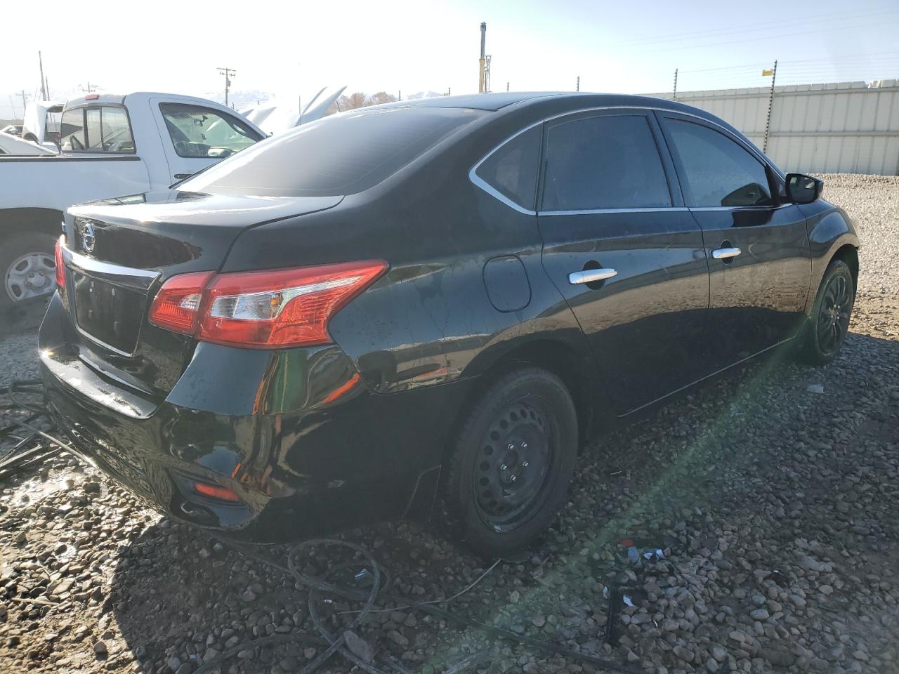 2019 Nissan Sentra S vin: 3N1AB7AP5KY224914