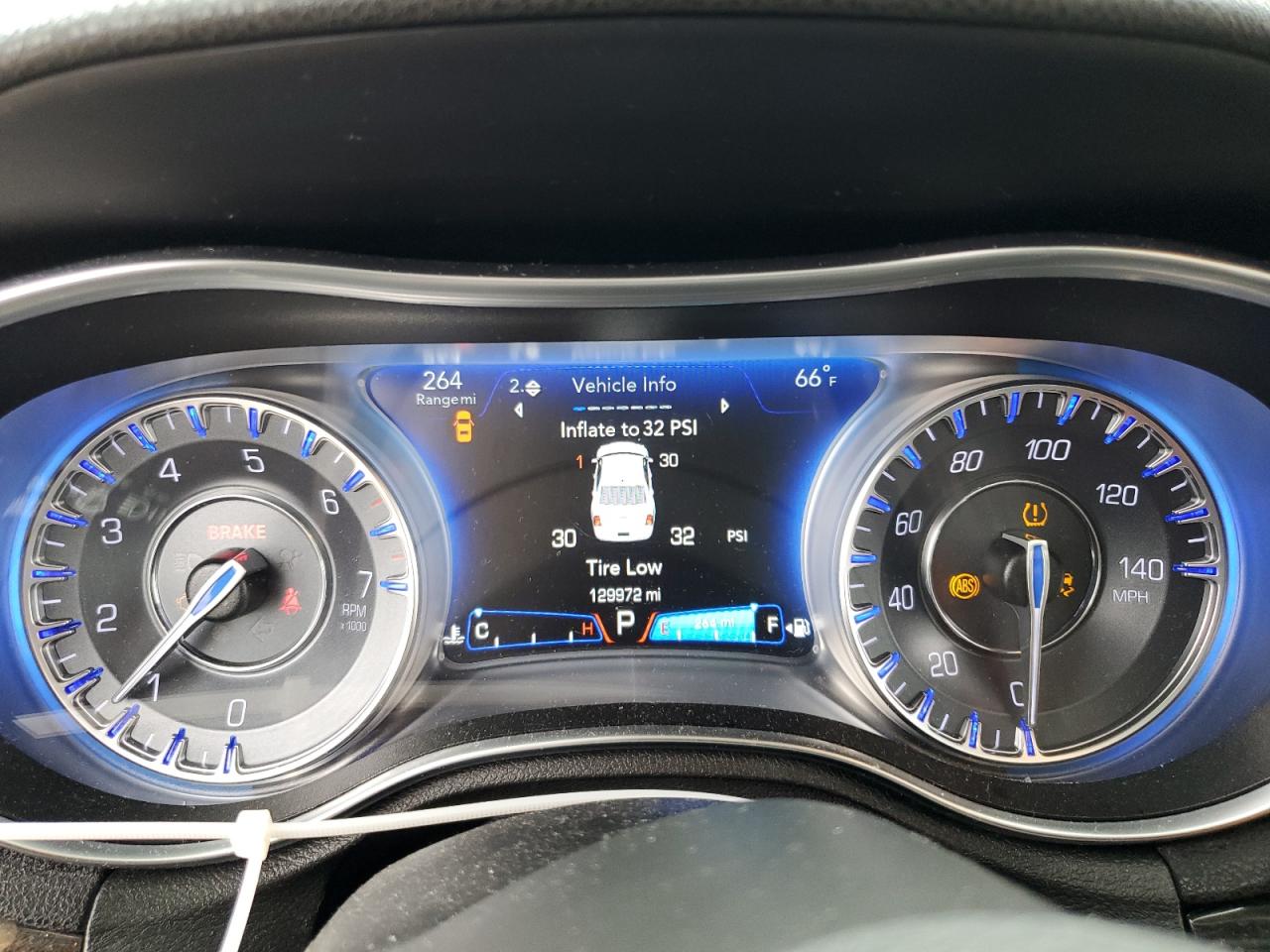 2C3CCAEG7JH314102 2018 Chrysler 300 Limited