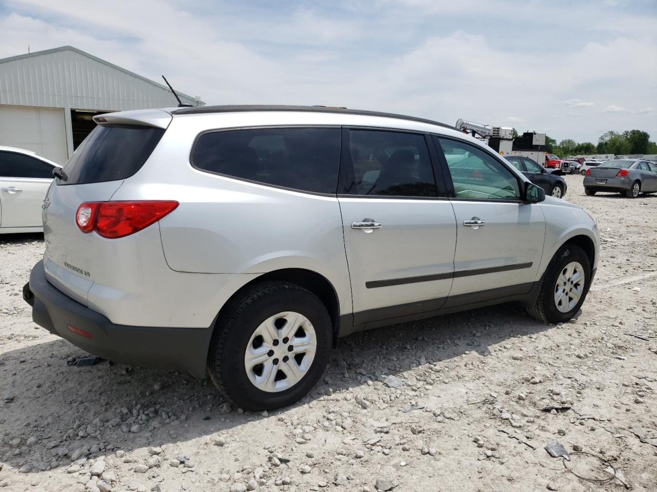 1GNKRFED5CJ369181 2012 Chevrolet Traverse Ls