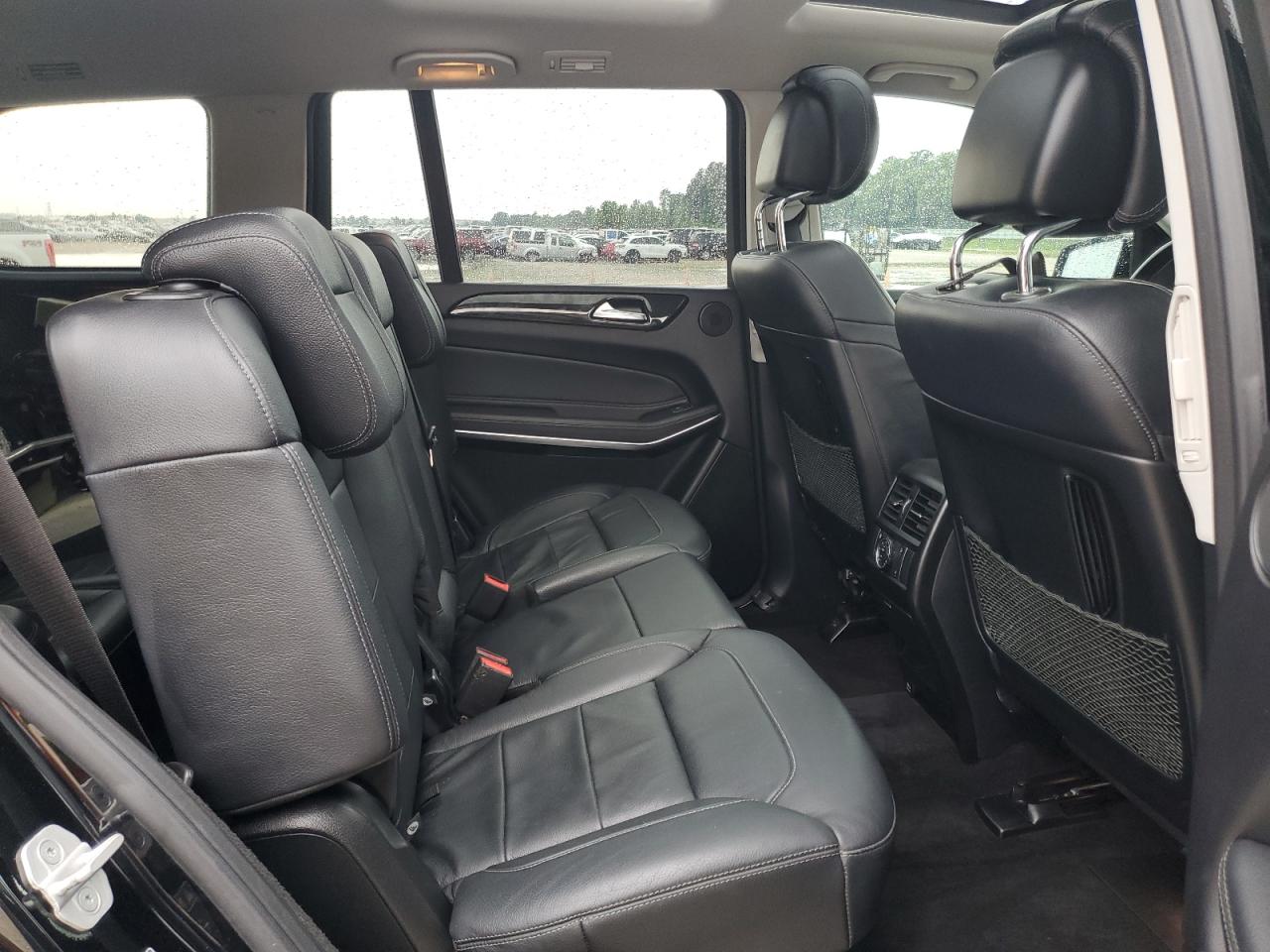 4JGDF7DE7JB055495 2018 Mercedes-Benz Gls 550 4Matic