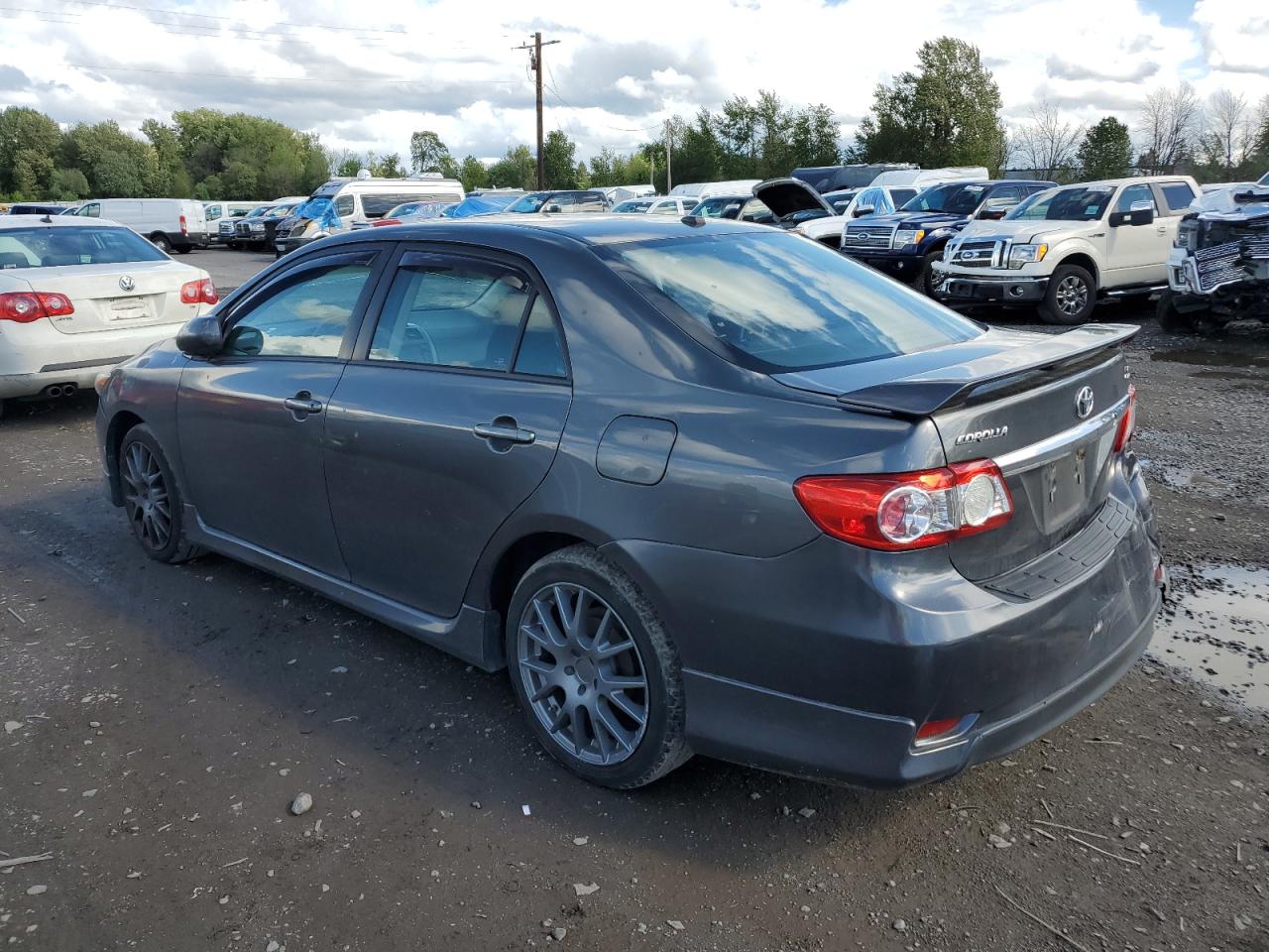 2T1BU4EE9DC108556 2013 Toyota Corolla Base