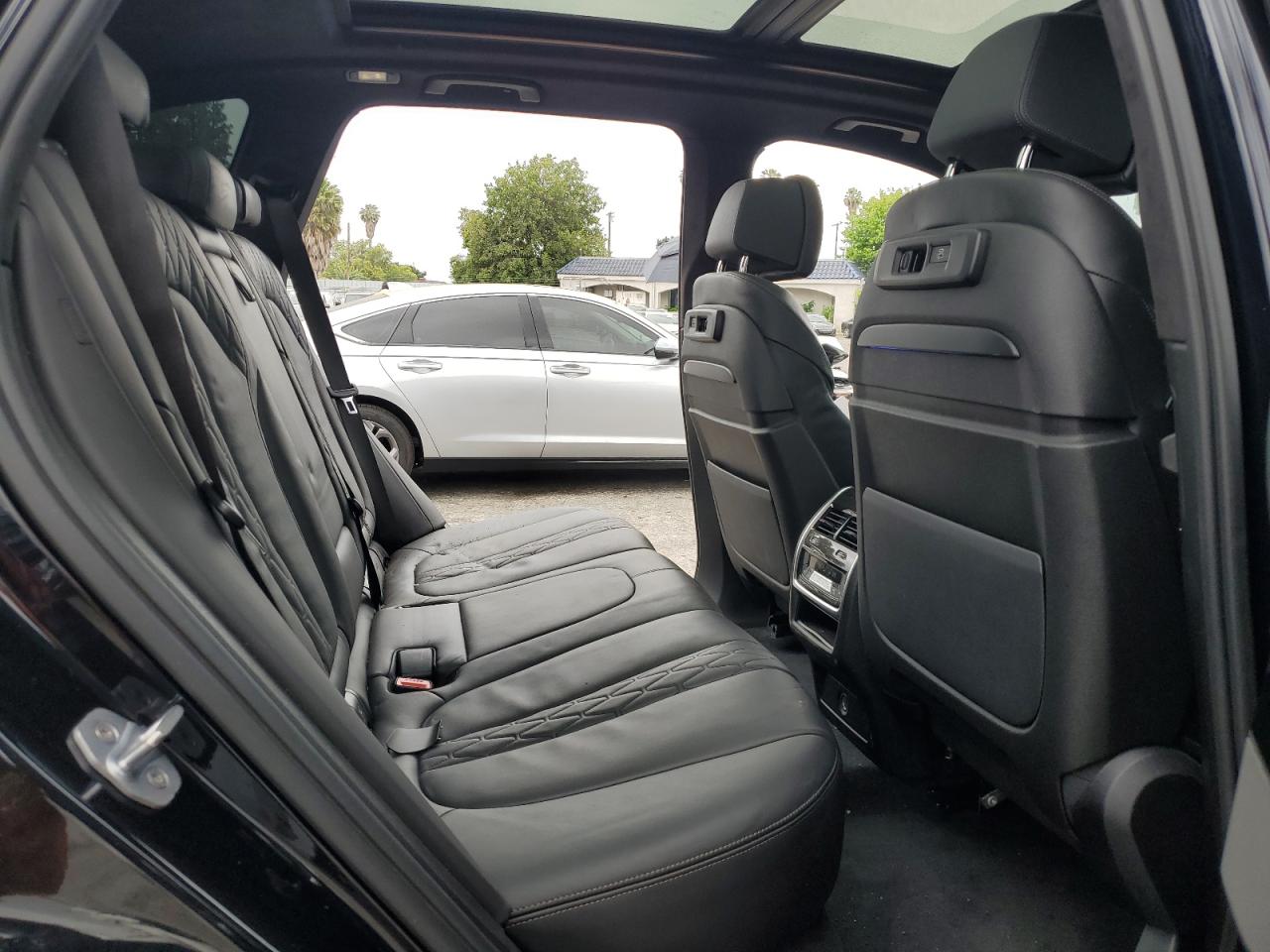 5UXJU4C06L9B19619 2020 BMW X5 M50I