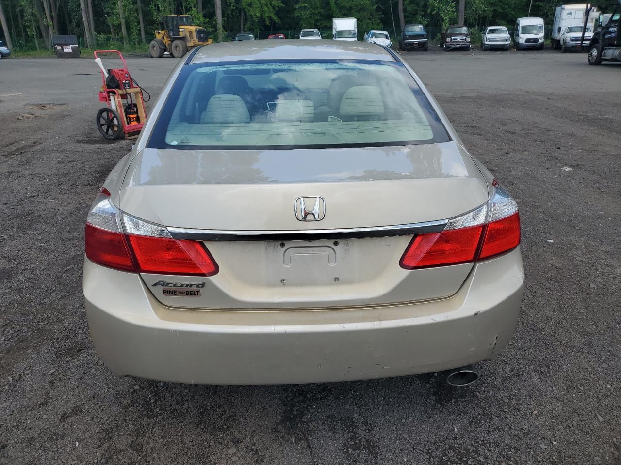 2013 Honda Accord Lx vin: 1HGCR2F33DA093307