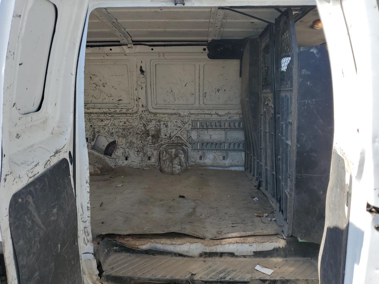 1FTNE24W98DA85300 2008 Ford Econoline E250 Van