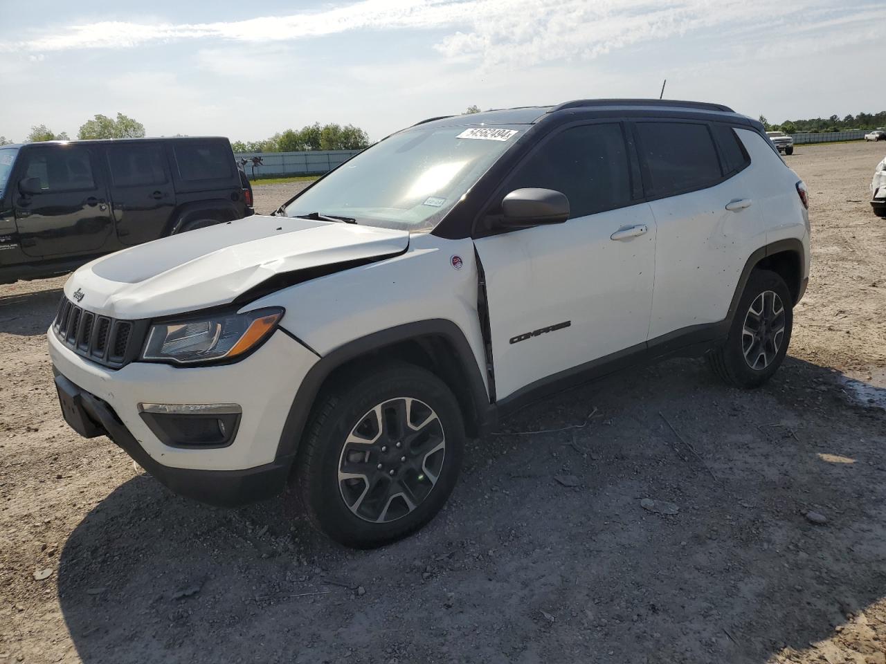 3C4NJDDB6KT771803 2019 Jeep Compass Trailhawk