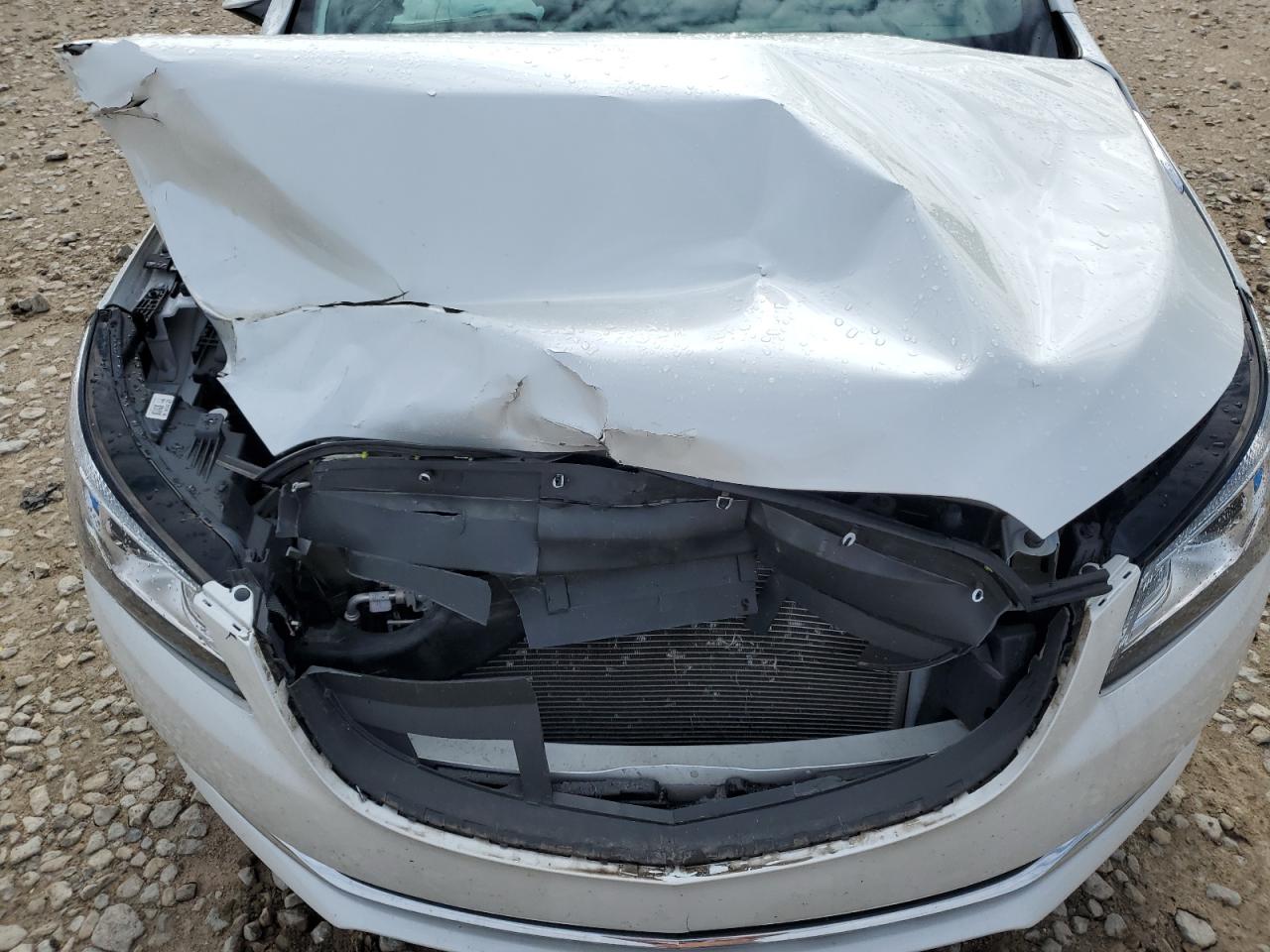 1G4GD5G32GF208156 2016 Buick Lacrosse Premium