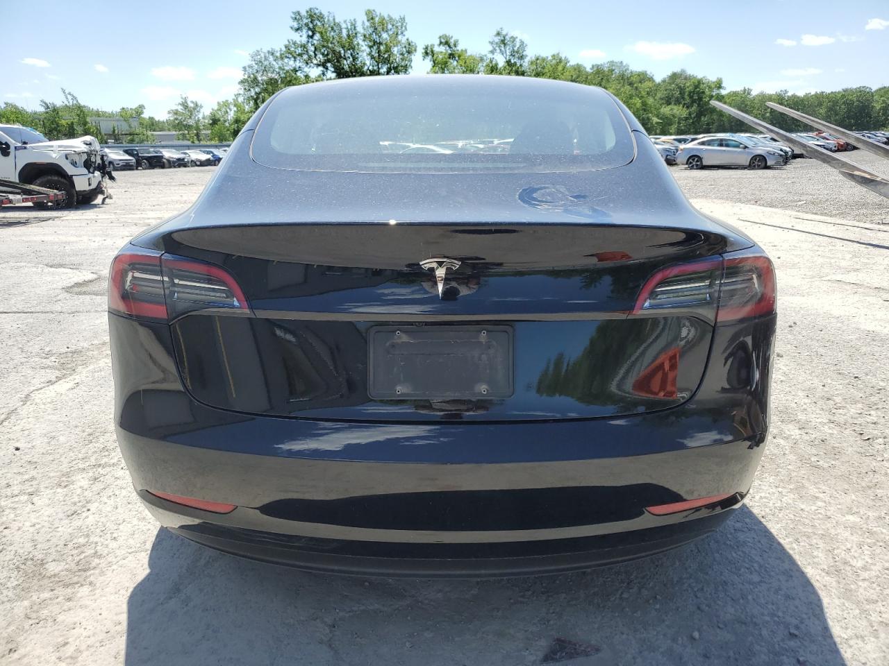 Lot #2989217699 2023 TESLA MODEL 3