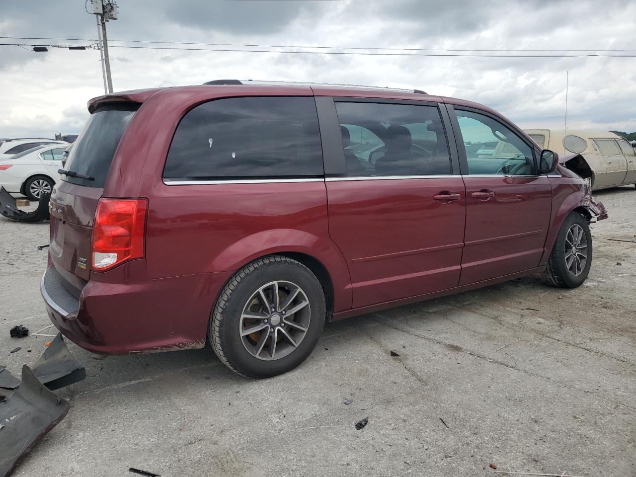 2C4RDGCG0HR755163 2017 Dodge Grand Caravan Sxt