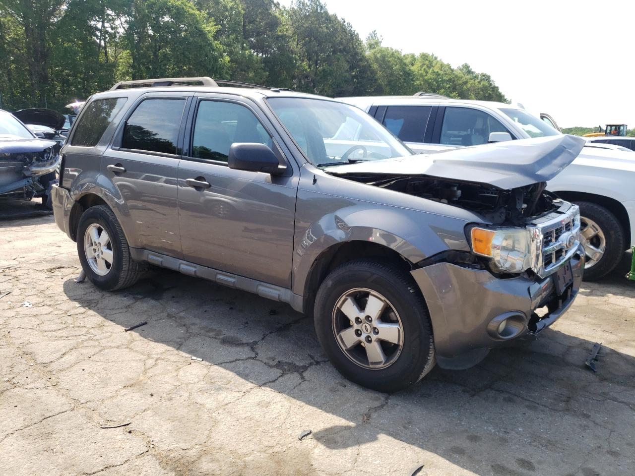 1FMCU0D73BKA37796 2011 Ford Escape Xlt