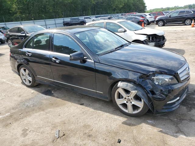 2011 Mercedes-Benz C 300 VIN: WDDGF5EB3BR152198 Lot: 55785674