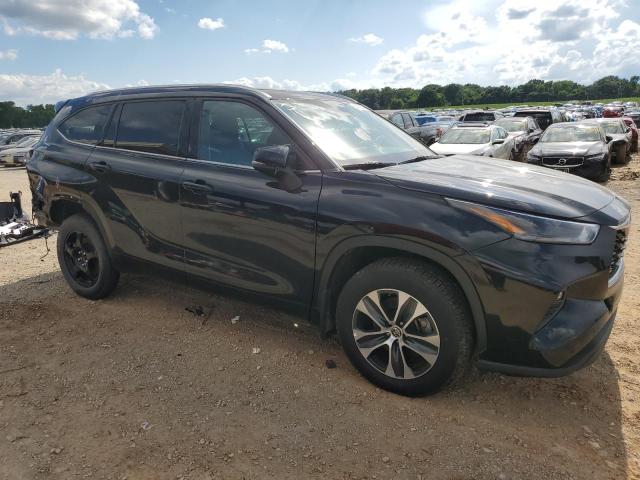 2021 Toyota Highlander Xle VIN: 5TDGZRBH3MS530588 Lot: 54932984