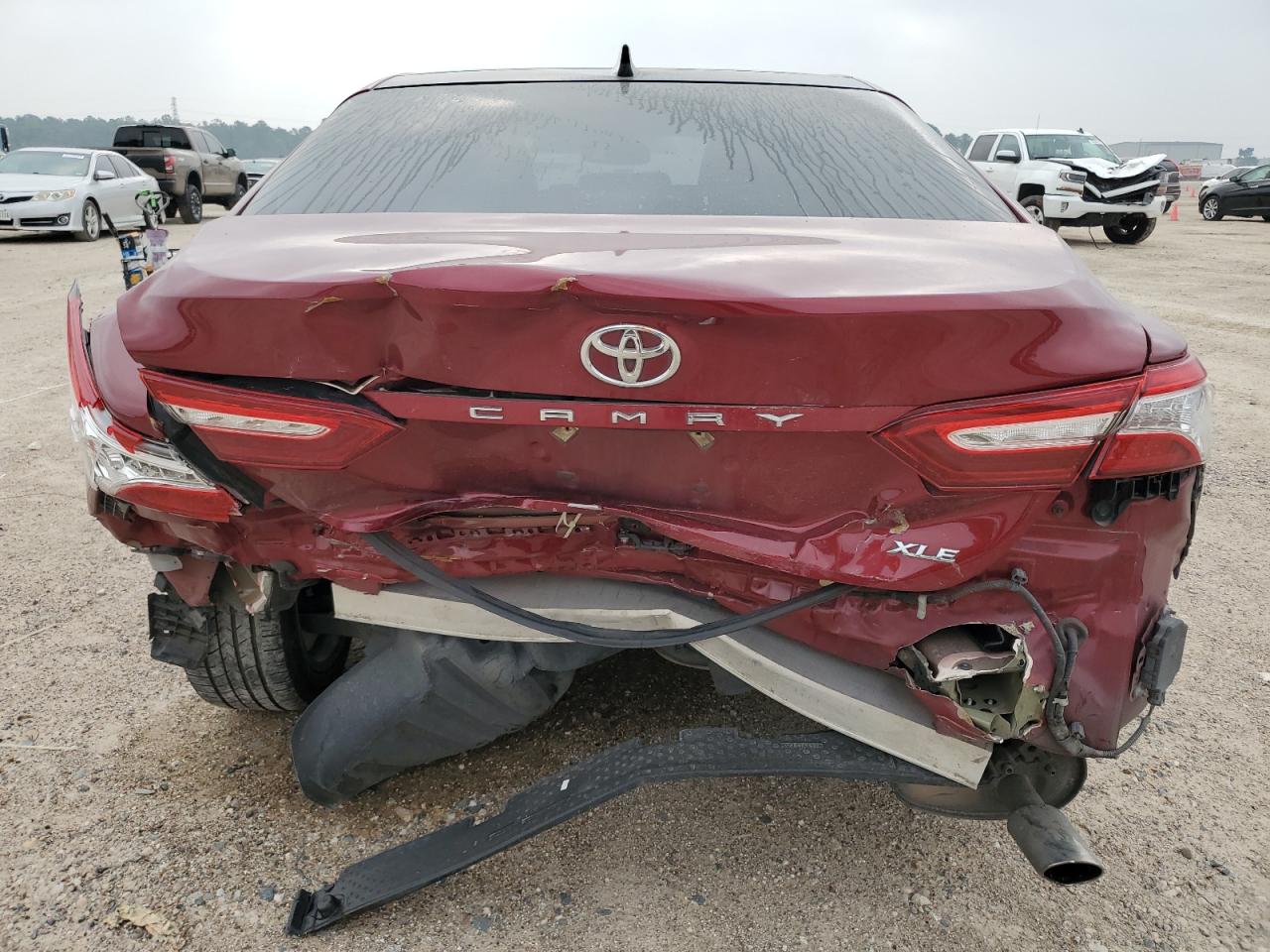 4T1B11HKXJU552595 2018 Toyota Camry L