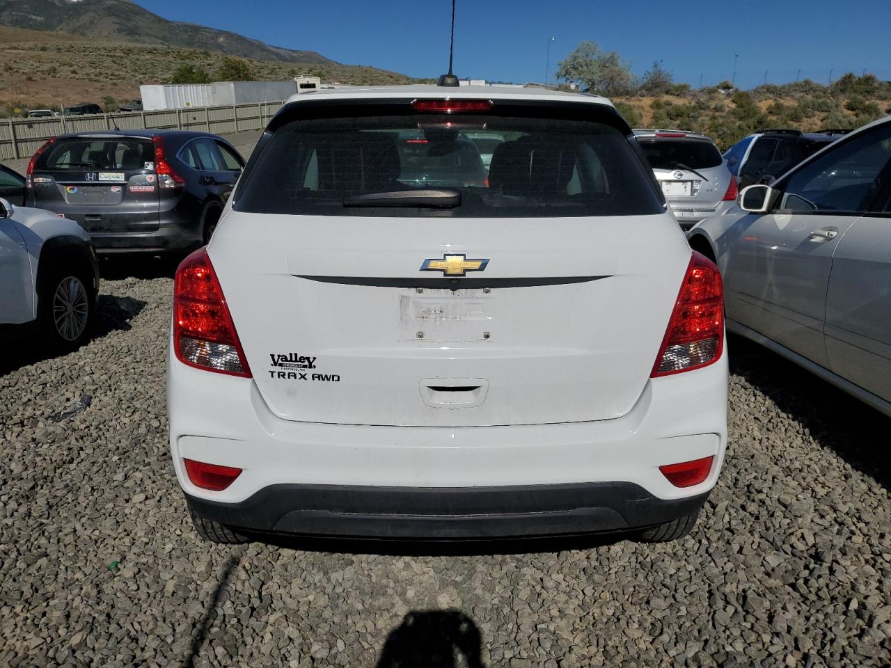3GNCJNSB8JL231021 2018 Chevrolet Trax Ls