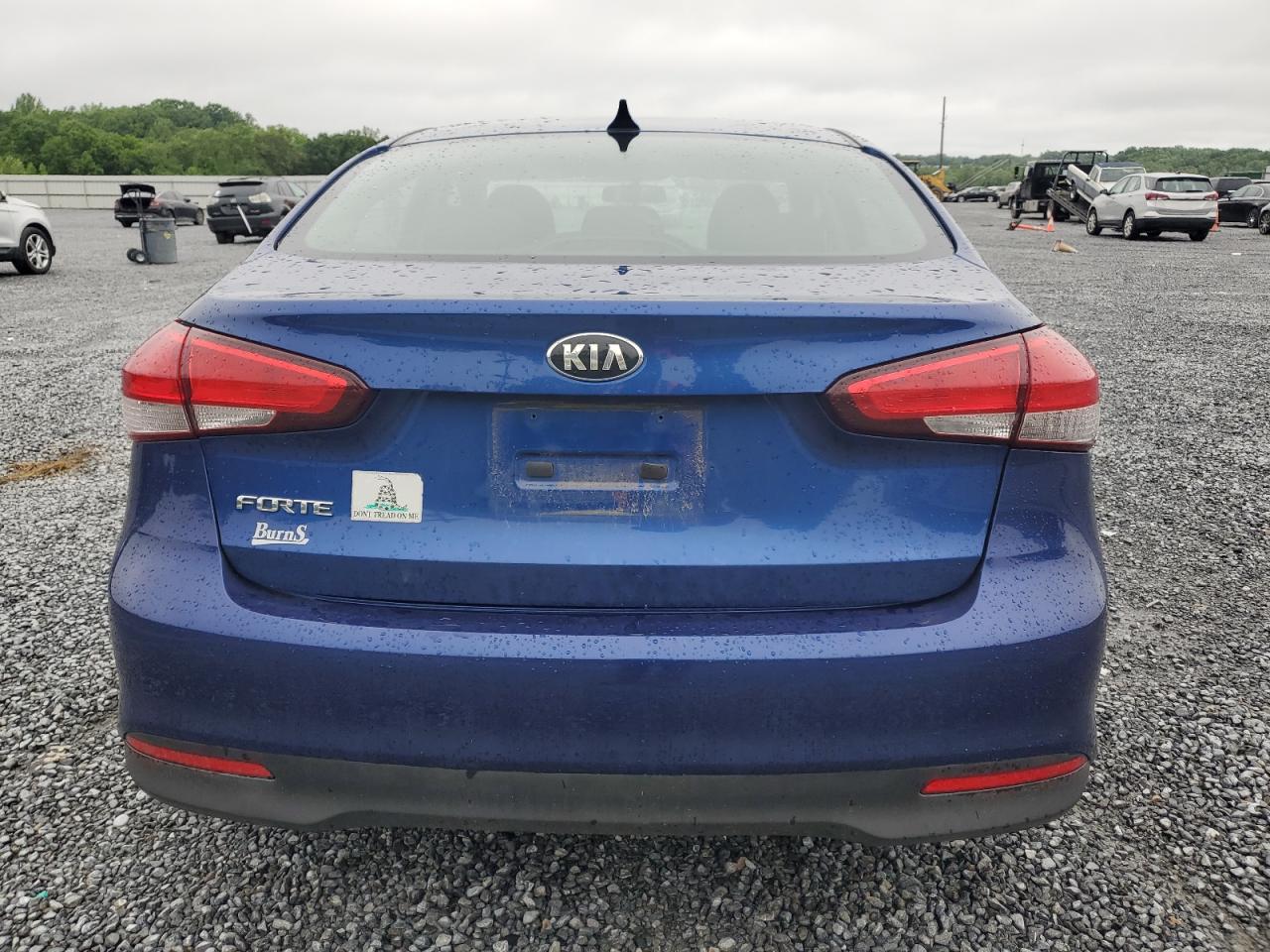 3KPFK4A78JE196754 2018 Kia Forte Lx