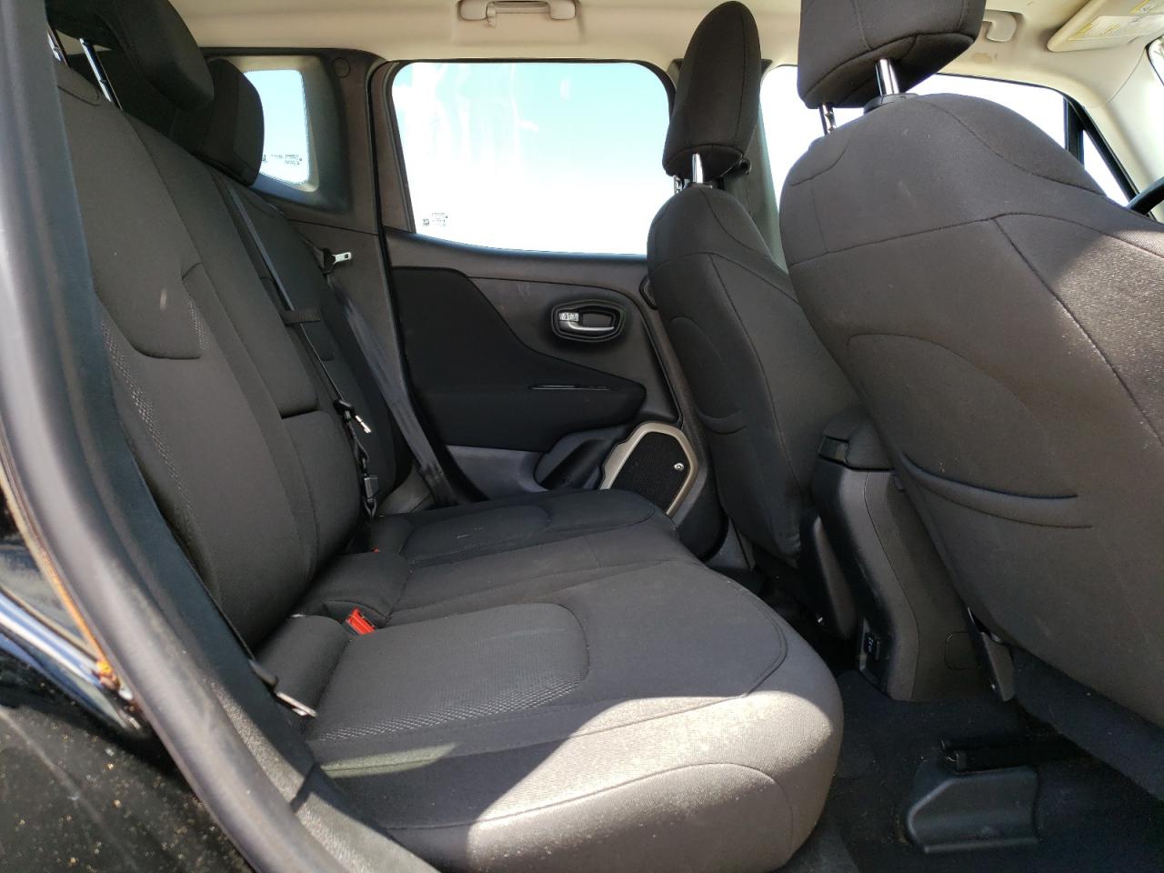 ZACCJBBB7HPE72660 2017 Jeep Renegade Latitude