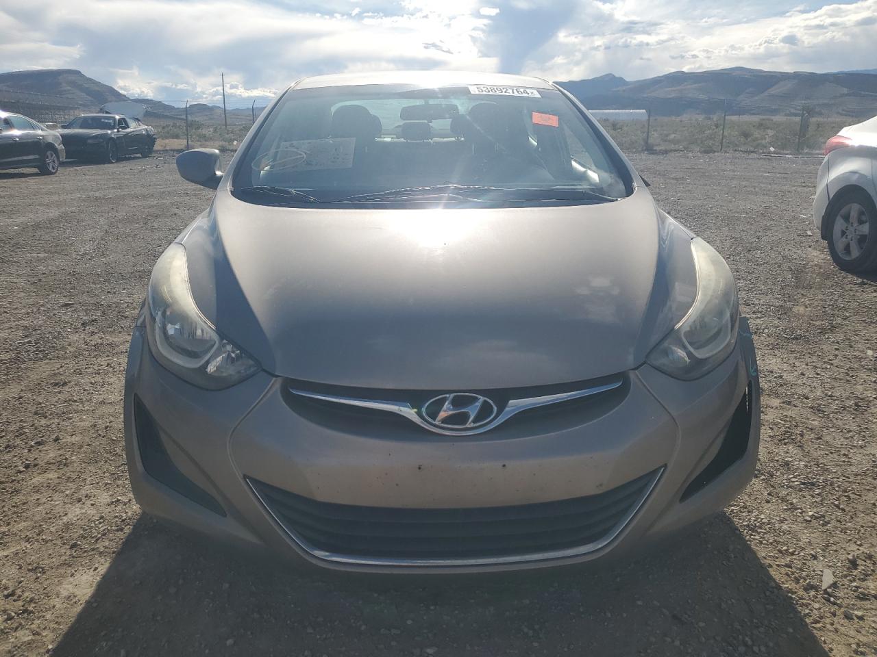 5NPDH4AE9GH769802 2016 Hyundai Elantra Se