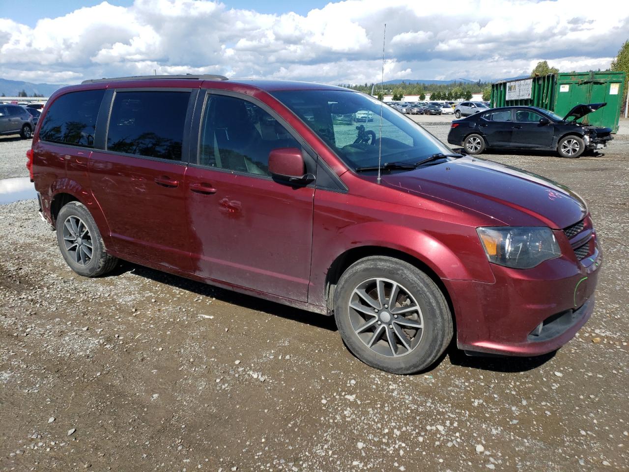 2C4RDGEG8JR283264 2018 Dodge Grand Caravan Gt