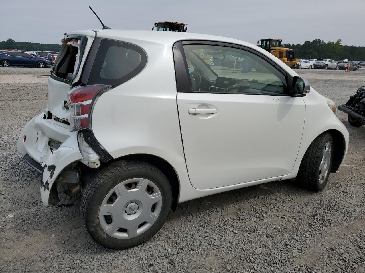 JTNJJXB08DJ025487 2013 Toyota Scion Iq