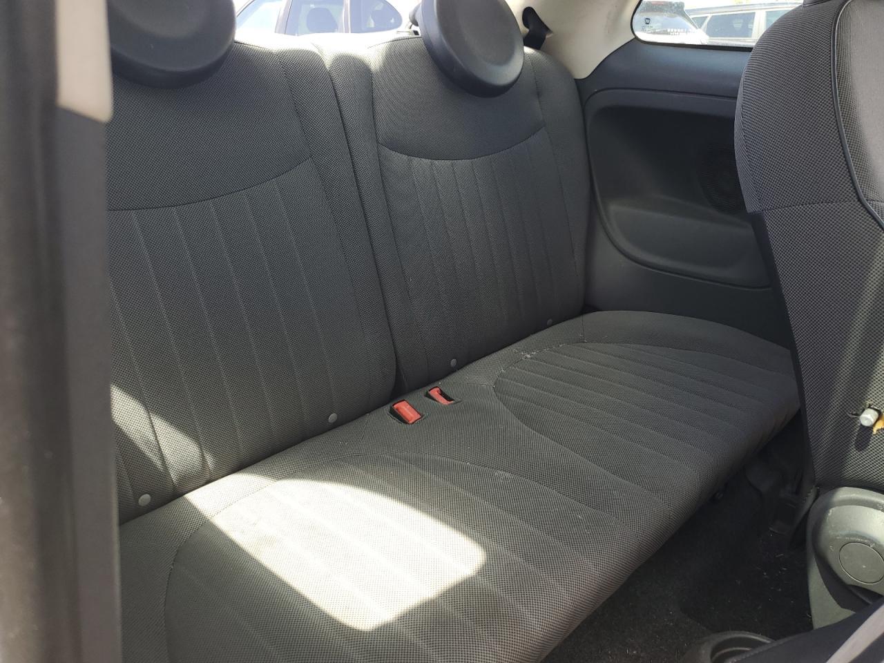 3C3CFFCR9CT105320 2012 Fiat 500 Lounge