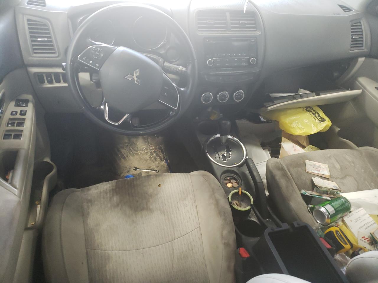 JA4AP3AU8HZ022512 2017 Mitsubishi Outlander Sport Es