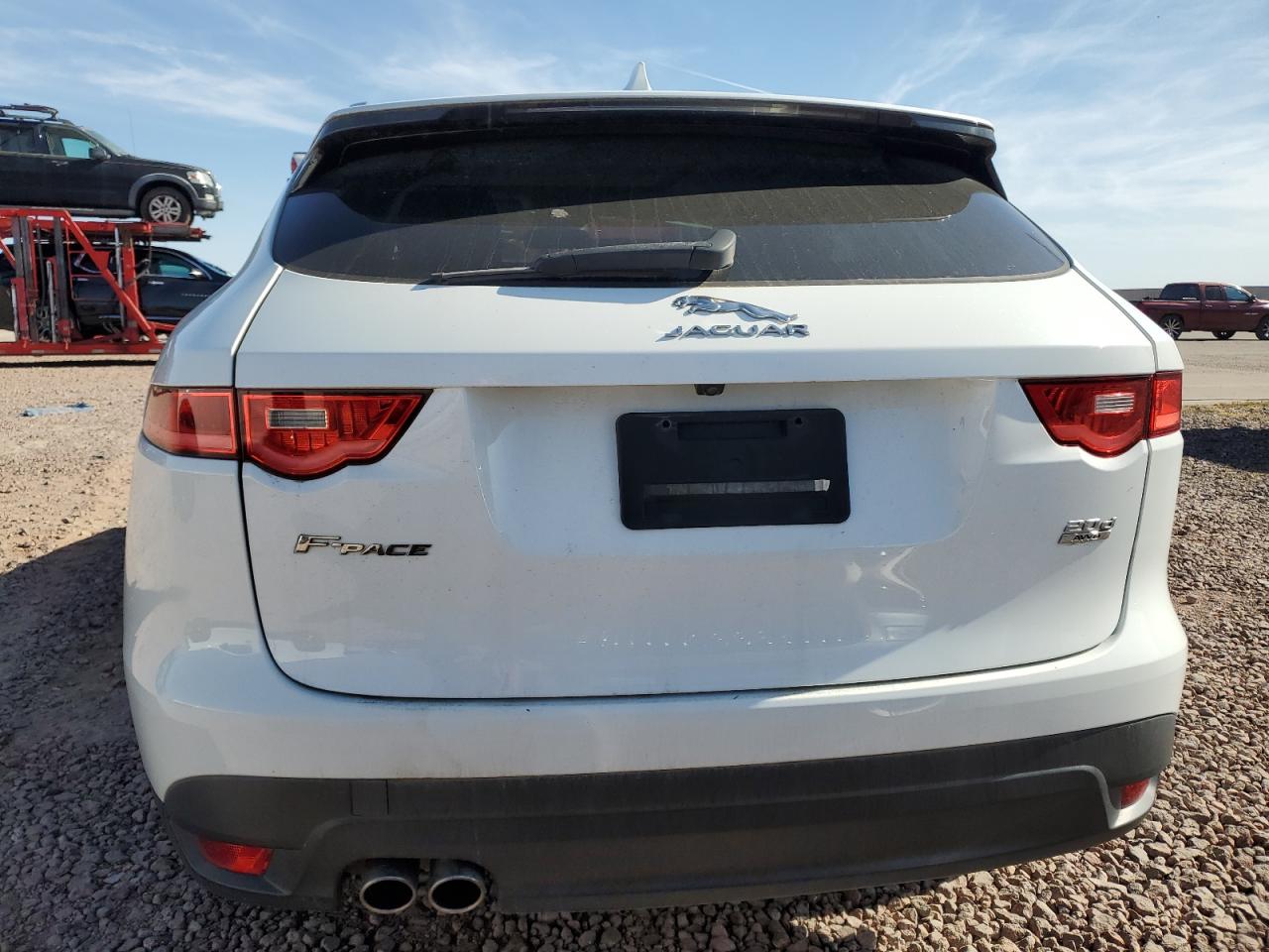 SADCJ2BN9HA094226 2017 Jaguar F-Pace Premium