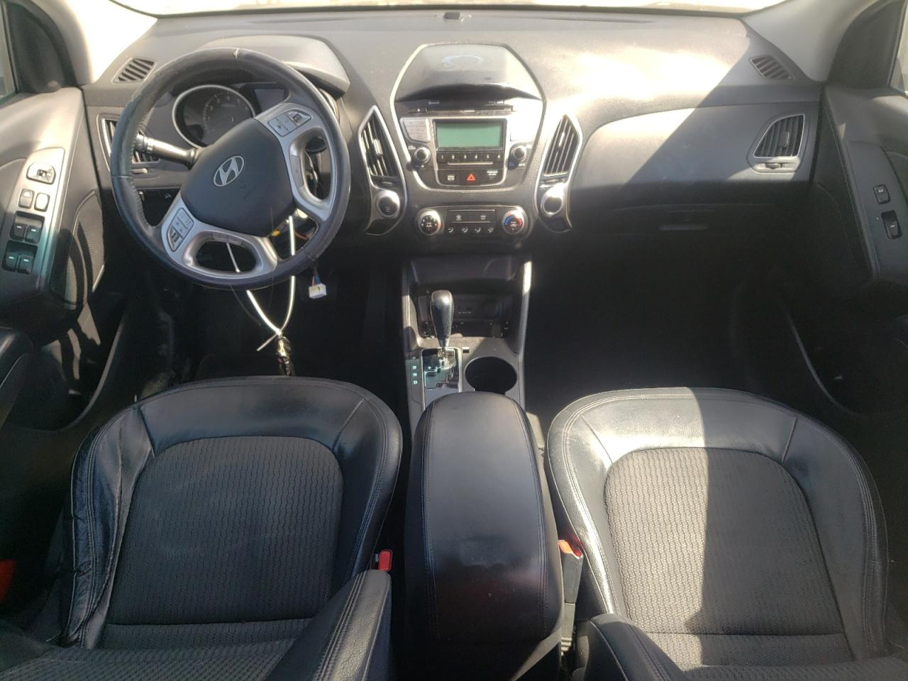 KM8JU3AC8CU360421 2012 Hyundai Tucson Gls