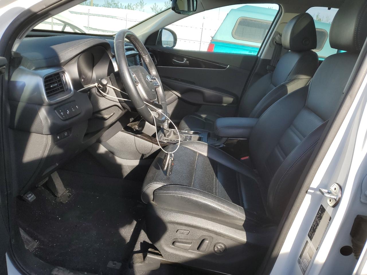 5XYPHDA58KG542405 2019 Kia Sorento Ex