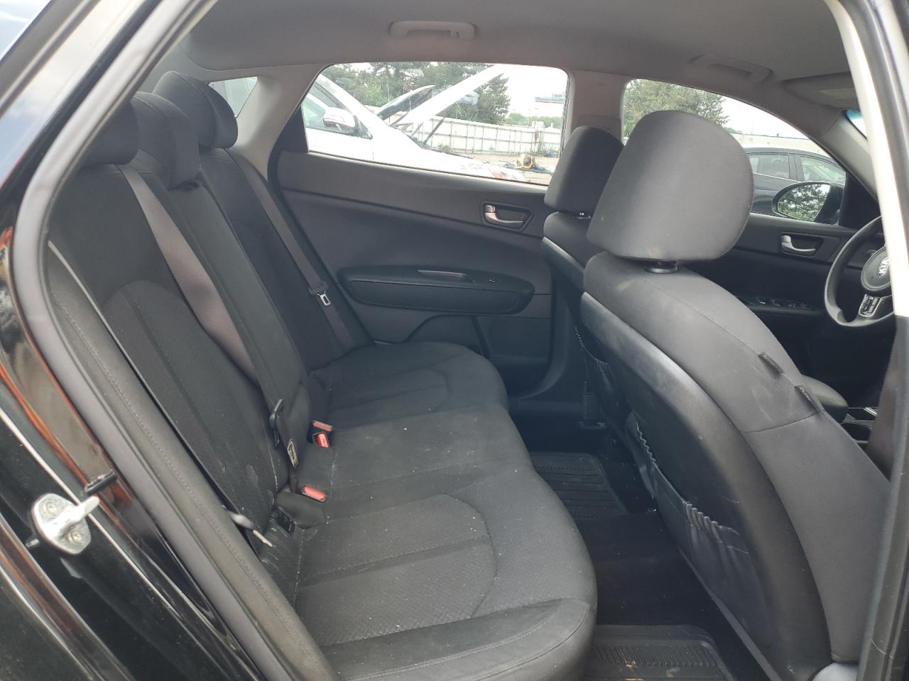 KNAGT4L31H5177607 2017 Kia Optima Lx