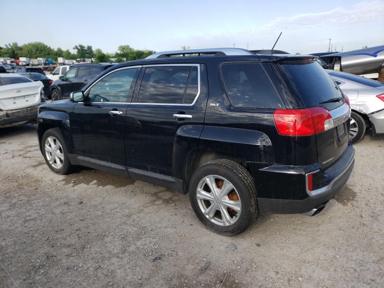 2GKFLUEK2G6167324 2016 GMC Terrain Slt