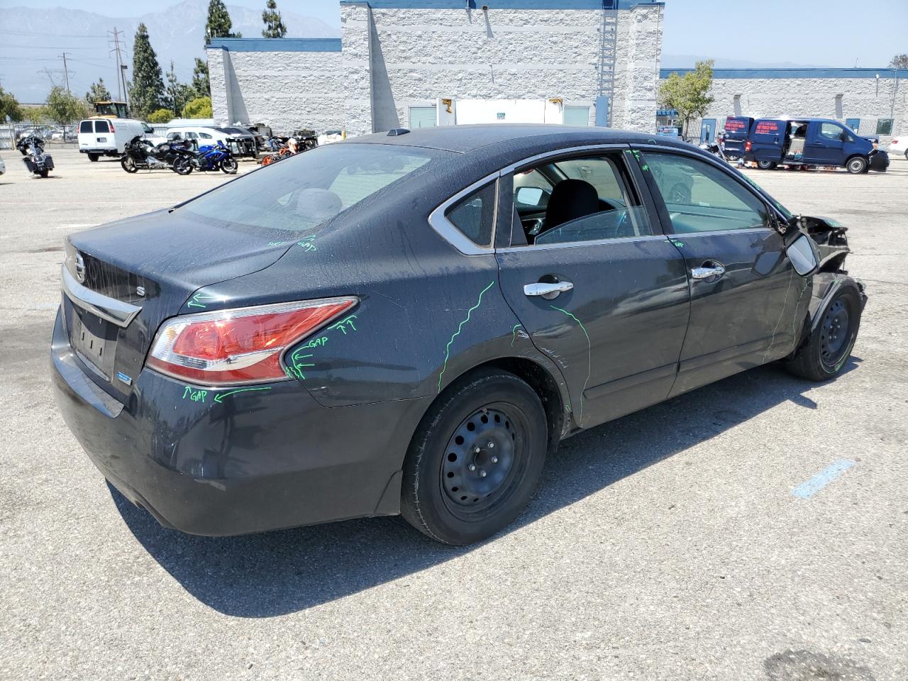 2014 Nissan Altima 2.5 vin: 1N4AL3AP4EC421191