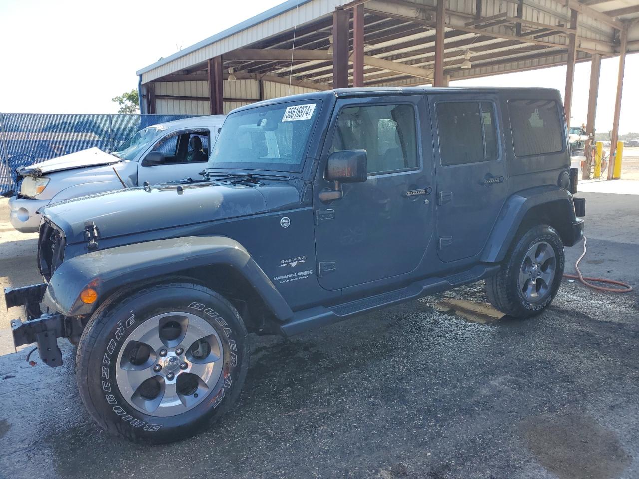 1C4BJWEG9JL838395 2018 Jeep Wrangler Unlimited Sahara