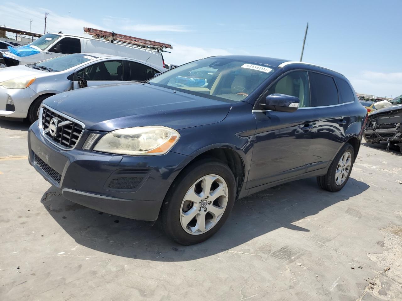 YV4940DL4D2365109 2013 Volvo Xc60 3.2