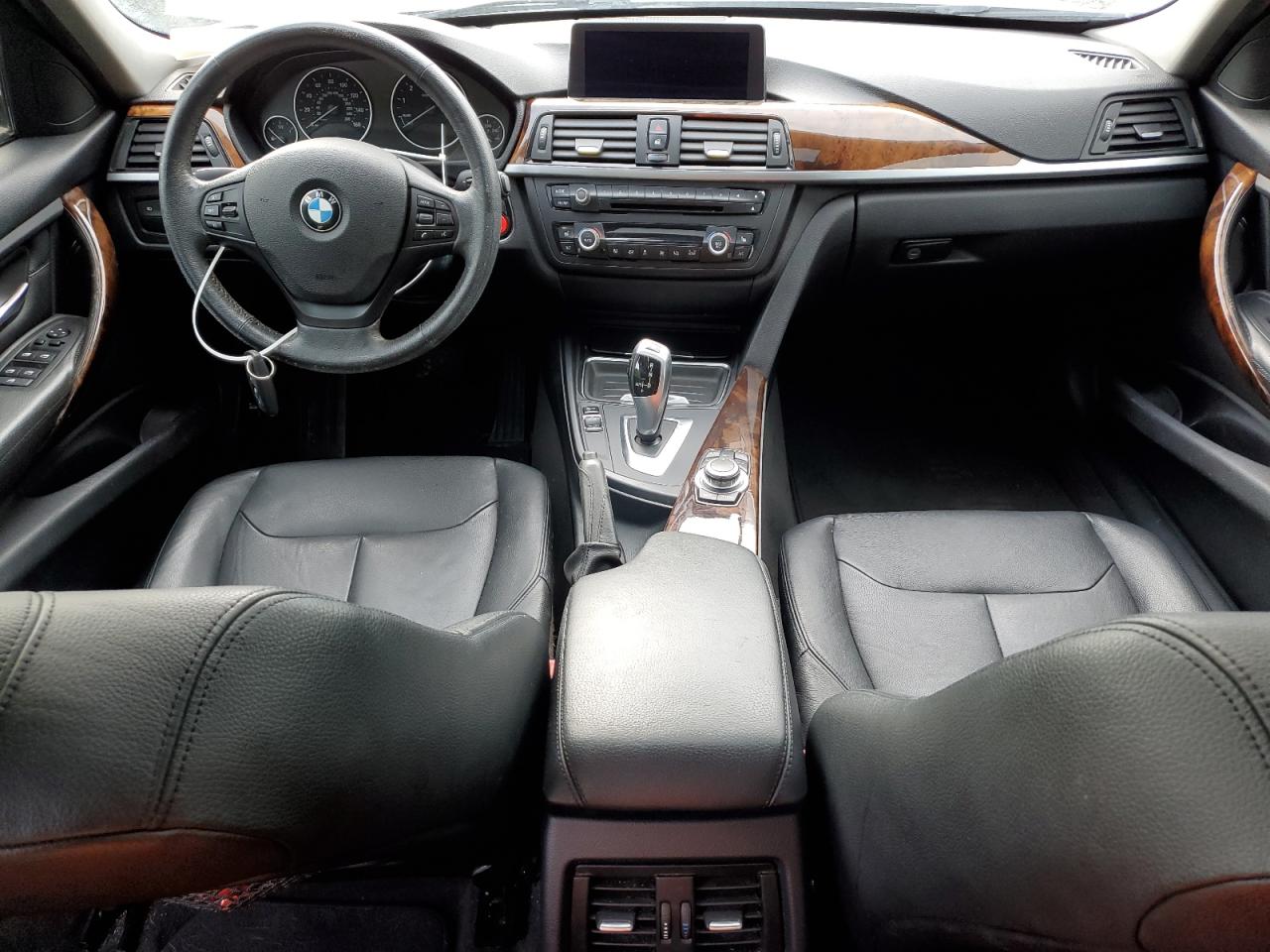 WBA3B5G51DNS01286 2013 BMW 328 Xi Sulev