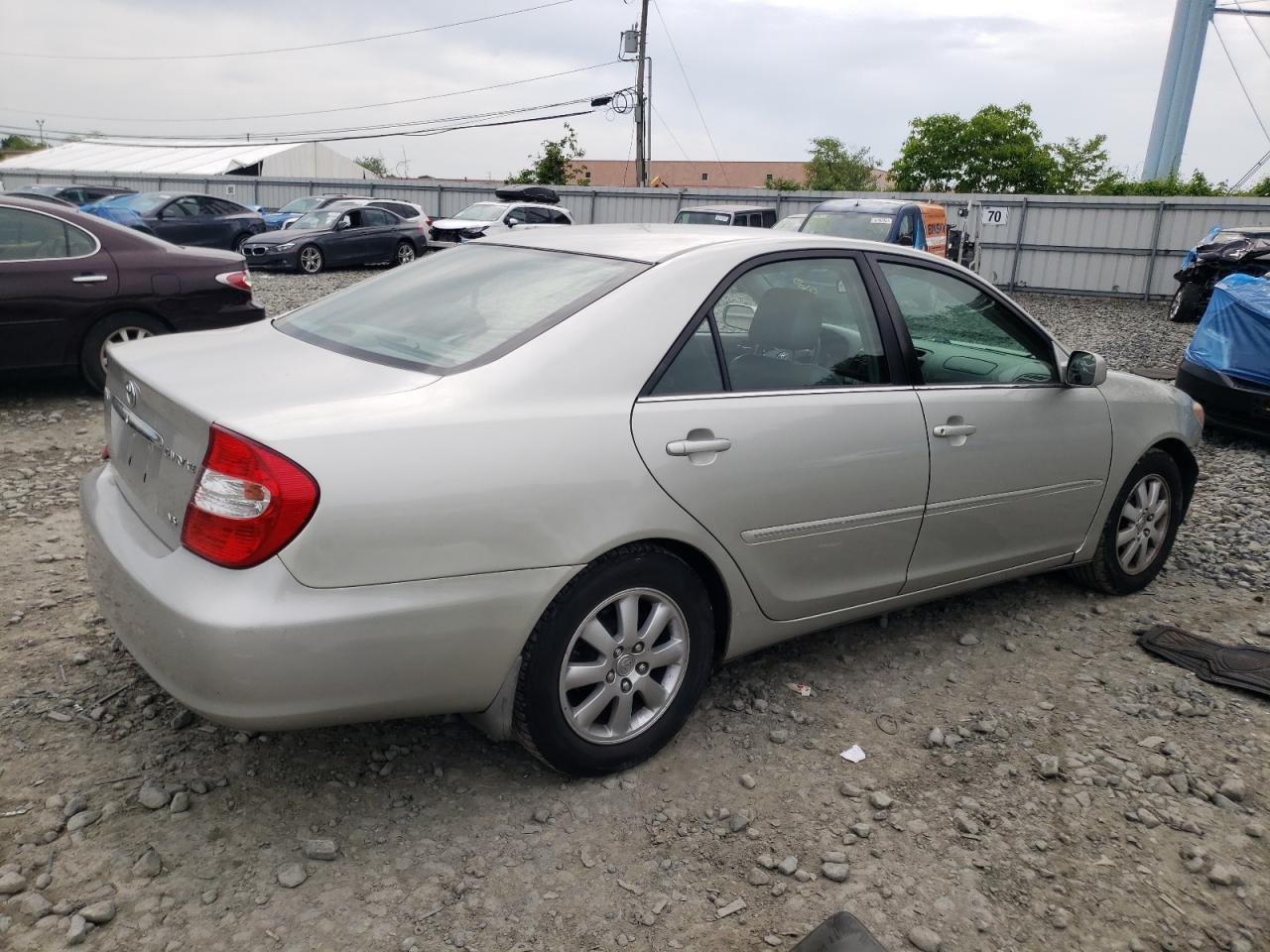 4T1BF30K34U080172 2004 Toyota Camry Le