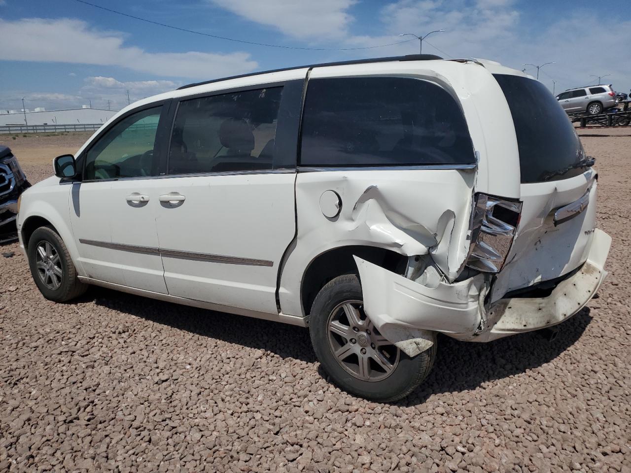 2A4RR5D13AR451454 2010 Chrysler Town & Country Touring