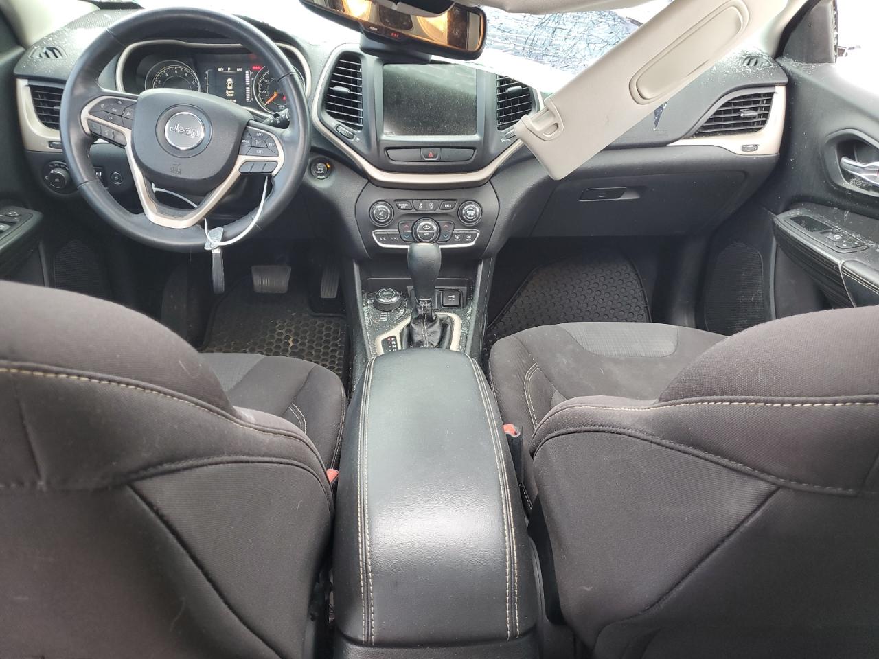 1C4PJMCS6FW774632 2015 Jeep Cherokee Latitude